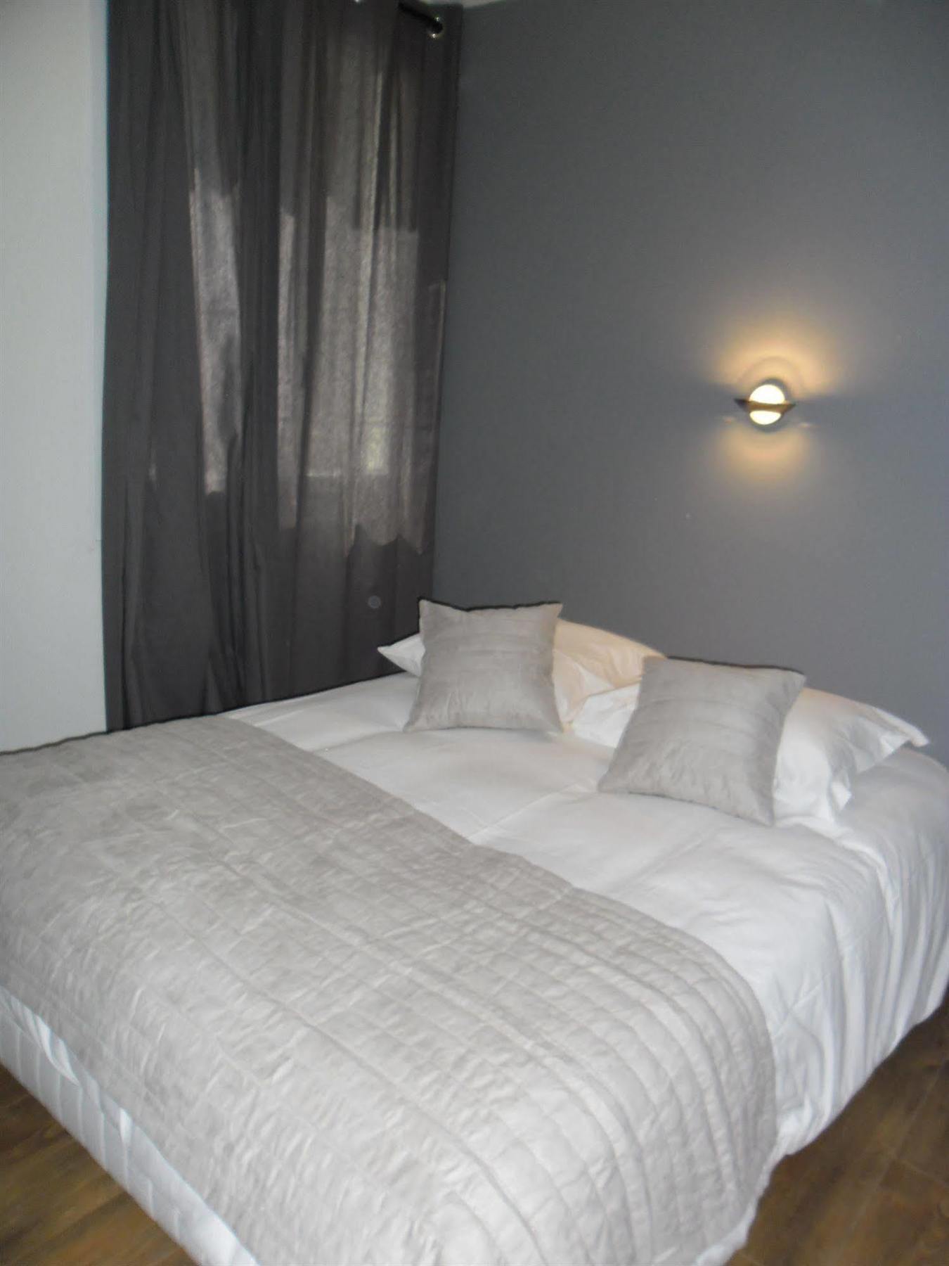 Blue Hotel La Seyne-sur-Mer Ngoại thất bức ảnh